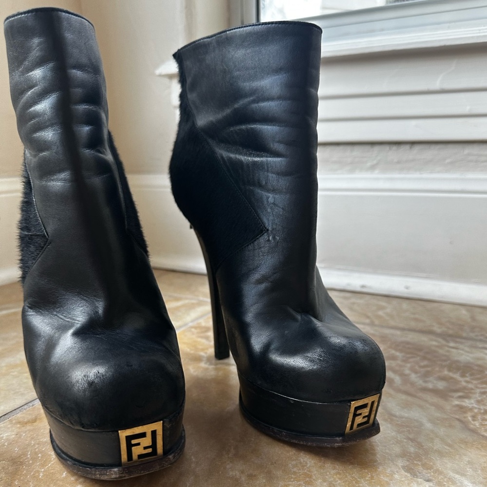 Fendi booties with black leather and pony hair